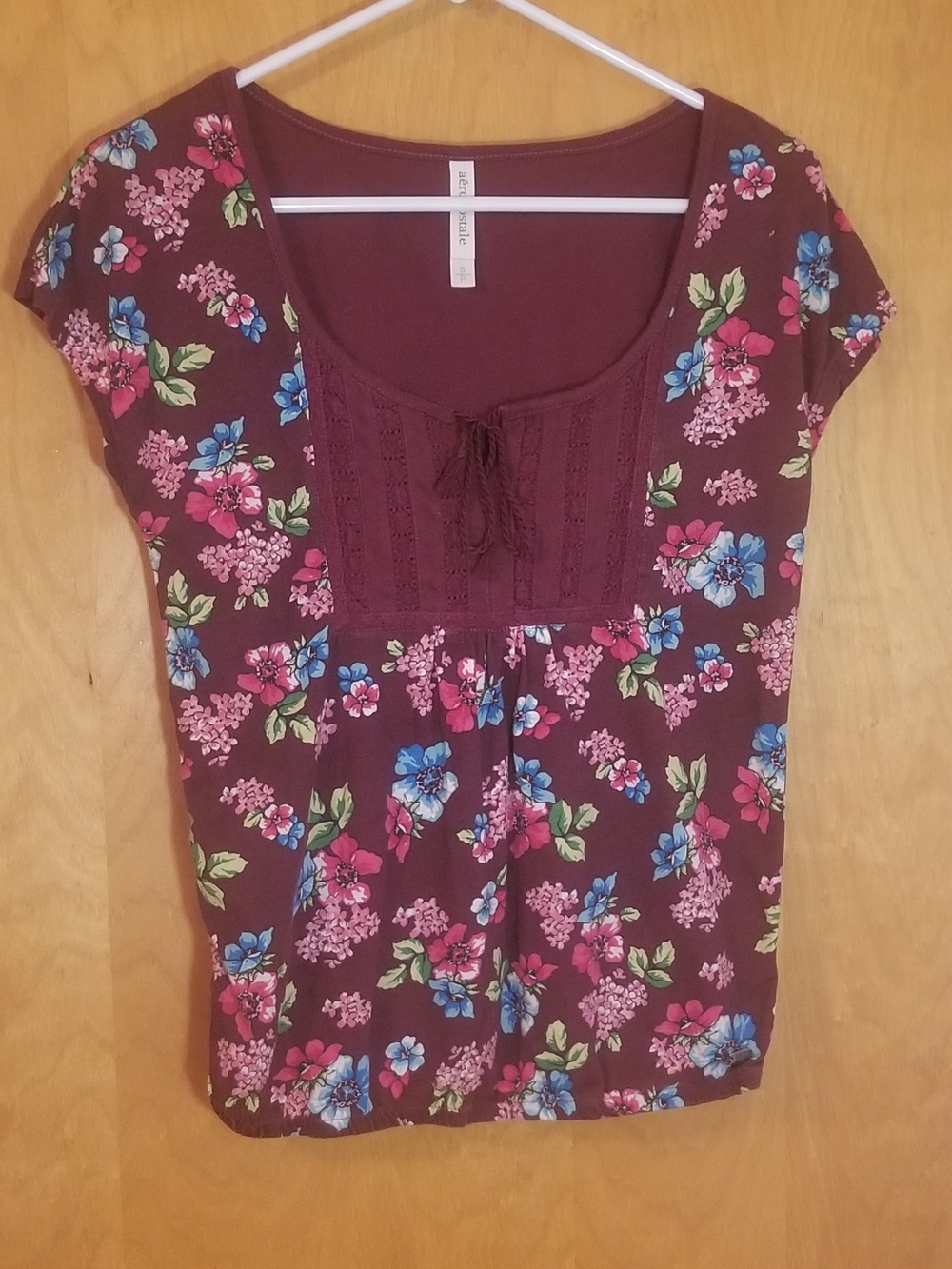 Aeropostale Floral Cottage Dress Shirt Size Small